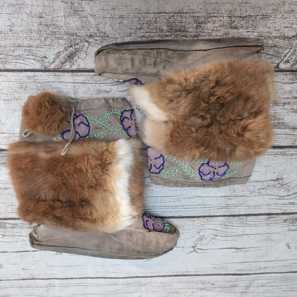 Handmade Native American Beaded Fur Mukluks Red Fox Fur Boots– Women’s - Picture 5 of 8